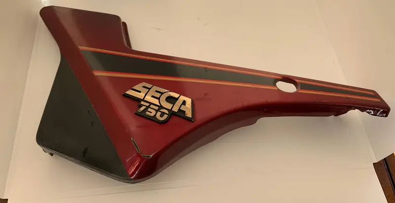 Yamaha Xj750 Seca Left Side Body Cover 1